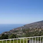 וילה Atlantic Flow House By Escape To Madeira ארקו דה קלחטה