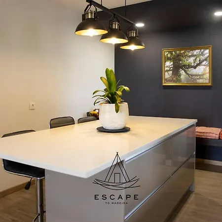 Atlantic Flow House By Escape To Madeira * Arco da Calheta (Madeira)